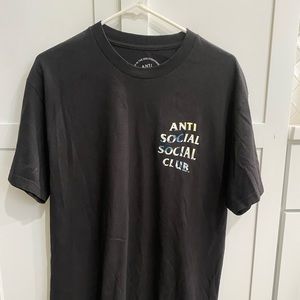 Anti social club tee